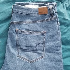 NWT 20R American Eagle Curvy Mom Jeans
